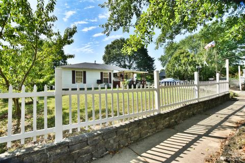 1122 Oconee Avenue