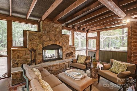 108 Dunn Ross Court