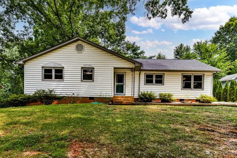 1048 Mclaughlin Drive