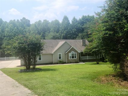137 Sundance Circle sold home in Deer Crossing, Statesville, NC