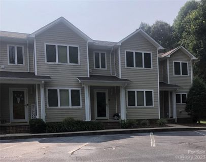 3253 White Oak Court J7 sold home in White Oak Manor, Claremont, NC