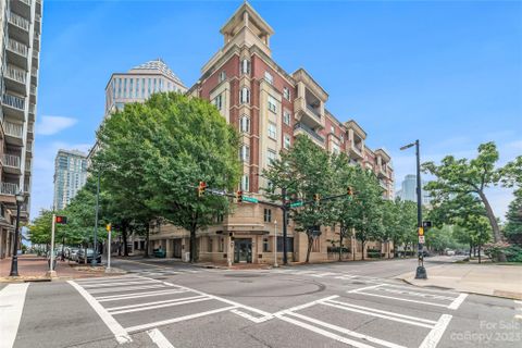 548 N Church Street