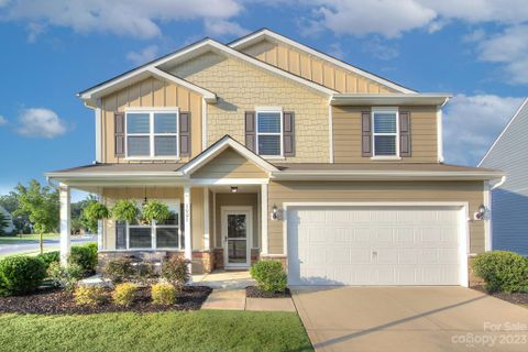 1001 Blue Stream Lane