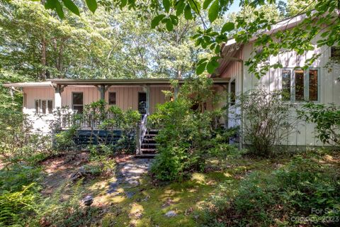 1100 Spanish Oak Drive sold home in Idlewild, Cedar Mountain, NC