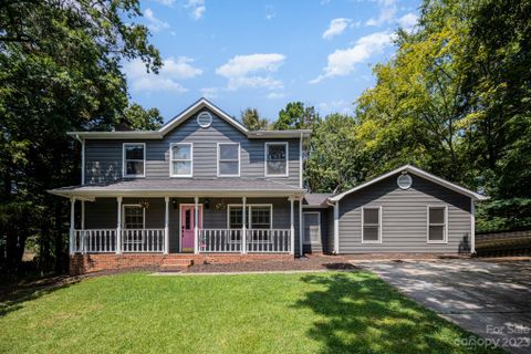 2407 Wildburne Court sold home in Houston Farms, Charlotte, NC