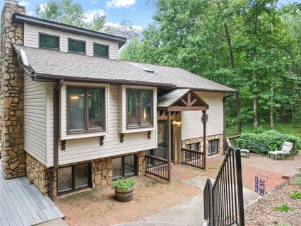 350 Raleigh Drive sold home in Carolina Mountains, Lake Lure, NC