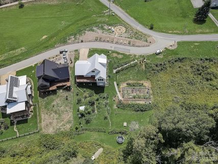 208 Westridge Farm Road 5