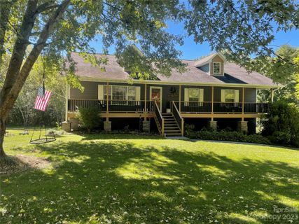 27 Evening Shade Drive sold home in Little Flat Creek, Weaverville, NC