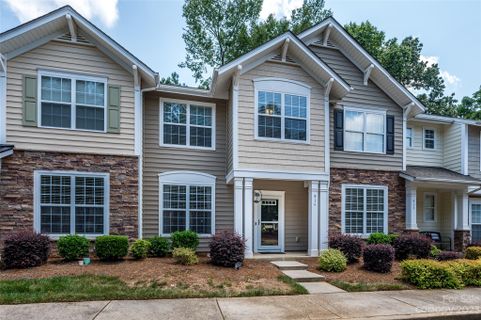 914 Coffee Tree Lane