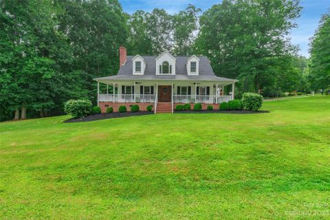 1783 Cricket Run sold home in Pebble Creek, York, SC