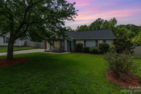 6507 Rain Creek Way