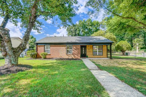 2647 Dalecrest Drive
