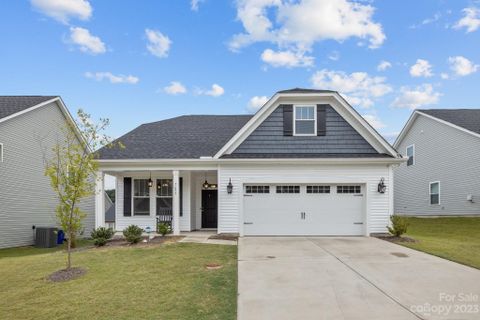 7677 Tanglewood Way