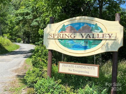 99999 Spring Valley Drive sold home in Spring Valley, Waynesville, NC
