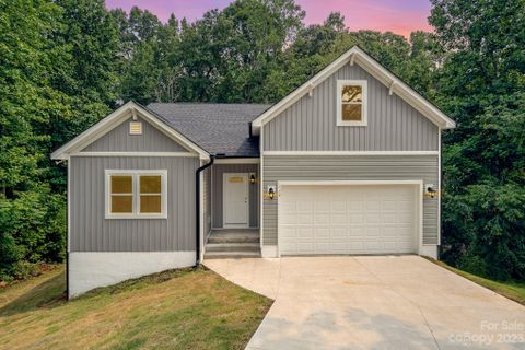 112 Pinebluff Court