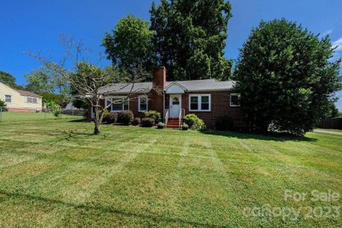 213 22nd Avenue sold home in E P Huffman, Hickory, NC