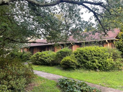 3608 Merrifield Road