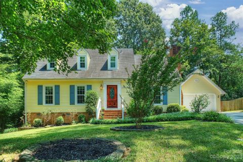 6525 Castlegate Drive