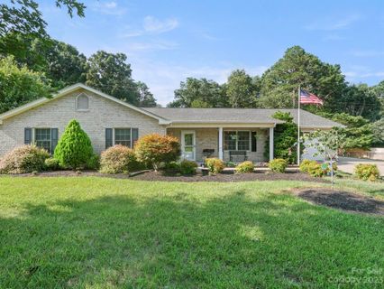 240 Asheland Drive sold home in East Fork, Ellenboro, NC