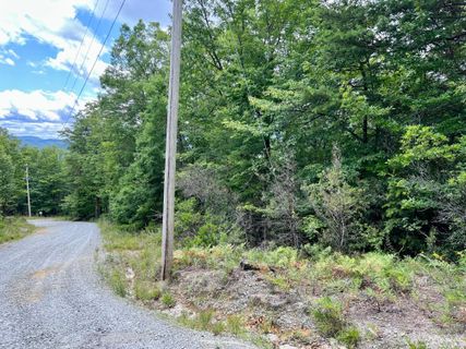 Lot 41 Franks Cove sold home in Round Mountain, Brevard, NC