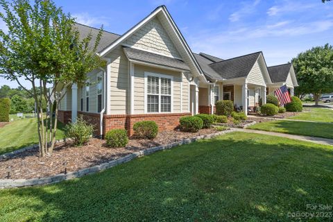 112 Henrys Glen Drive