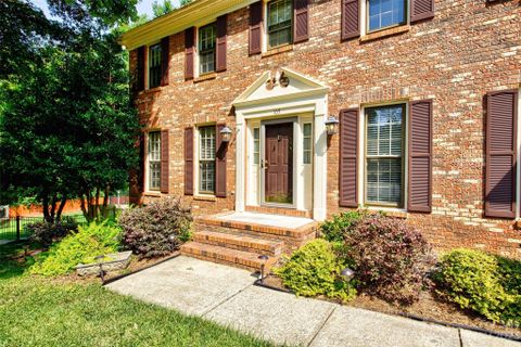 105 Dogwood Terrace sold home in Sherwood Forest, Huntersville, NC