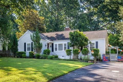 831 4th Avenue sold home in Hillcrest, Hickory, NC