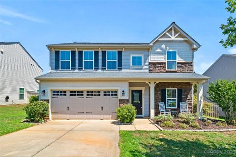 255 Madelia Place