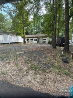 185 Arrowood Trail