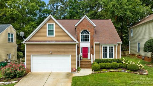9738 Whitewood Trail