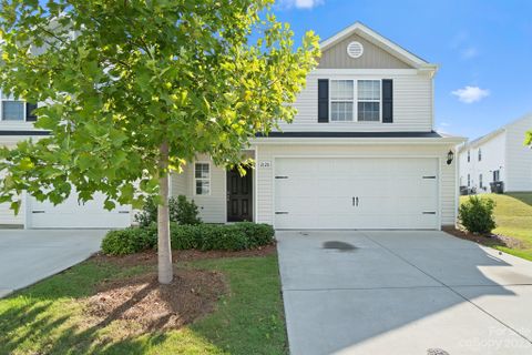 2120 Talbert Court