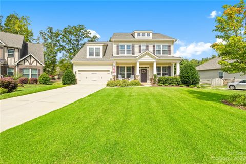 5112 Forest Knoll Court