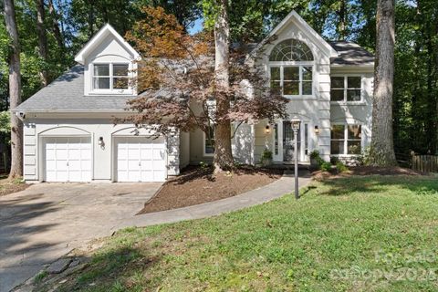 12740 Cliffcreek Drive