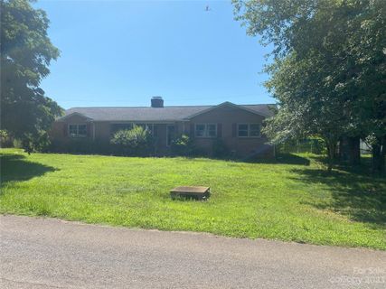202 Fox Fire Run sold home in Fox Fire, Gastonia, NC