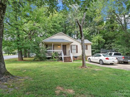 1048 Pinafore Drive