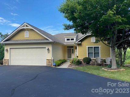40 N Cove Summit Drive
