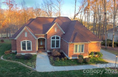 2814 Byron Drive sold home in The Crescent, Salisbury, NC