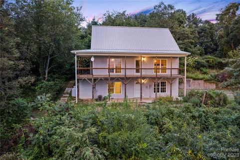 155 Hawks View Drive sold home in Hunters Ridge, Canton, NC