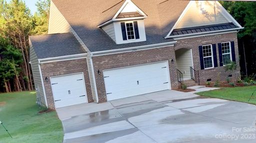13024 Cinnamon Fern Lane sold home in The Estates at Arlington Woods, Mint Hill, NC