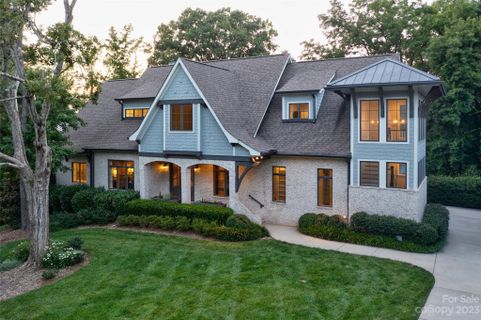 527 Meadowbrook Road
