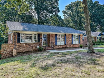 6115 Rosecrest Drive