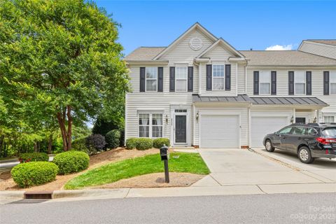 8030 Mariners Pointe Circle