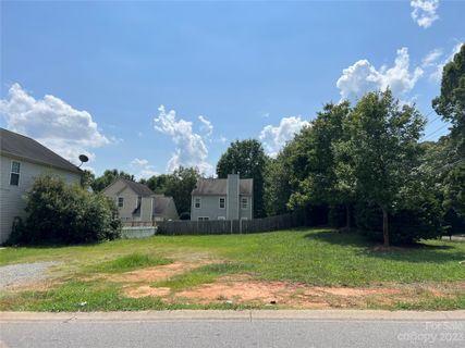 2608 Reid Park Lane sold home in Reid Meadows, Charlotte, NC