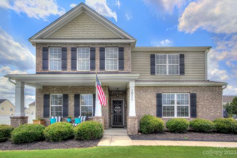 1011 Wellscroft Road