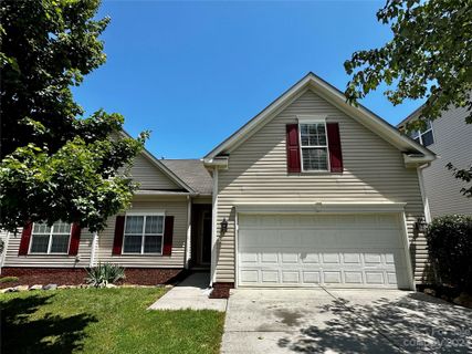 2217 Baggins Lane