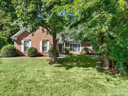 2803 Foxwood Road sold home in Arboretum Crossing, Charlotte, NC