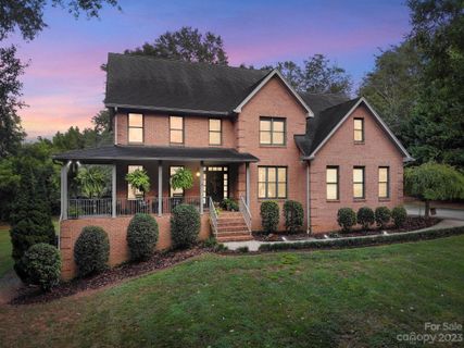 110 River Chase Drive sold home in Hunters Pointe, Shelby, NC