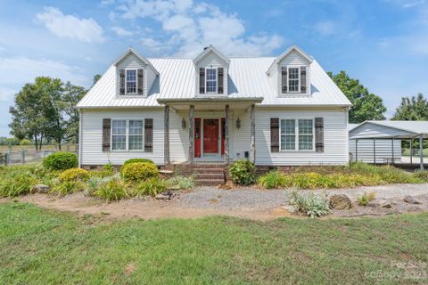 Previously sold for $385,000