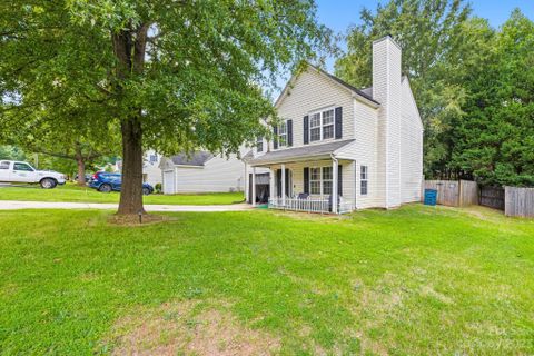 941 Grass Hollow Court sold home in Grass Meadows, Charlotte, NC