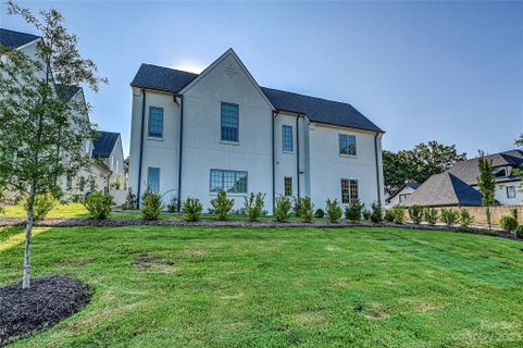 1365 S Kings Drive Unit #7